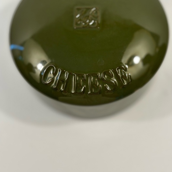 Gourmet du Village Bistro Collection Brie Cheese Fromage Baker dark green Round - Picture 3 of 8